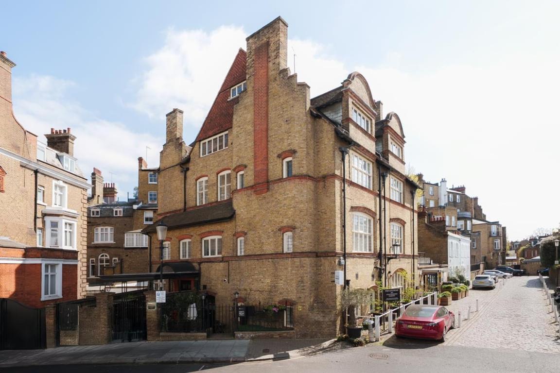 Appartement Knightsbridge Duplex On Elegant Walton Street